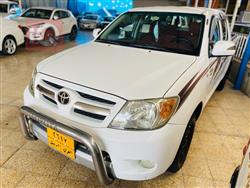 تويوتا هايلوكس